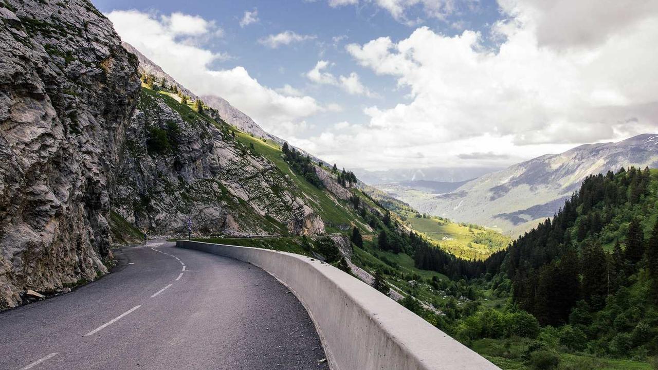 图片[2]-“创业网：数字时代的创新商业平台与机遇探索”-创业网 - 最新网络创业项目与实战营销教程平台 | cye.cc