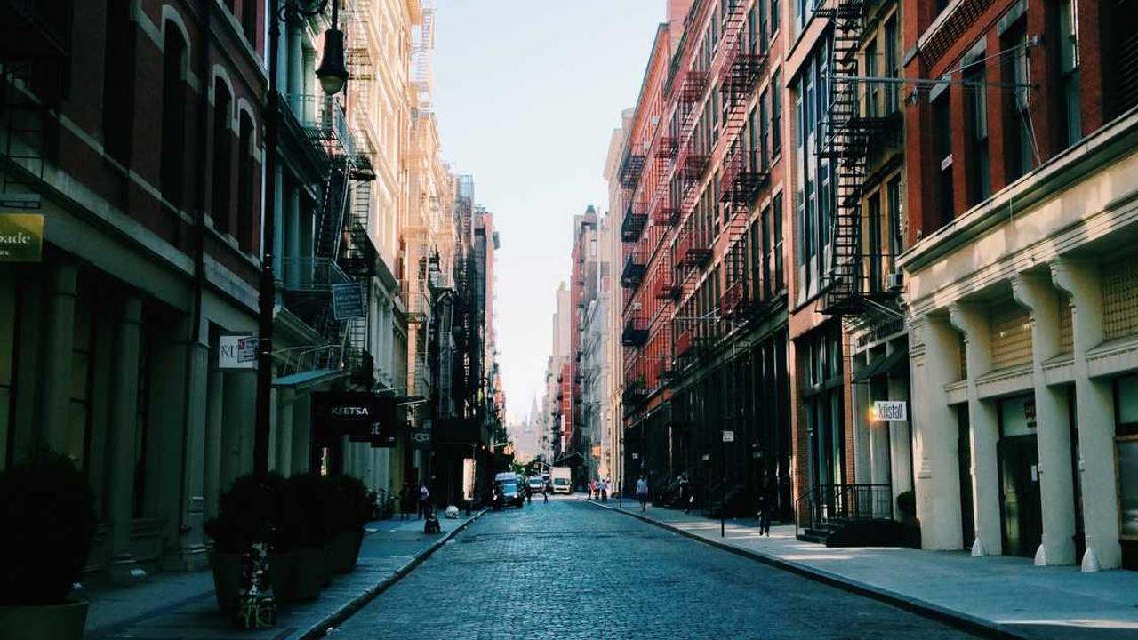 “多元化创业网：构建全面的在线商业生态系统”-创业网 - 最新网络创业项目与实战营销教程平台 | cye.cc